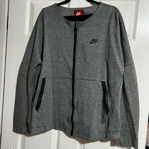 Nike Zip Up Jacket - Picture 1 of 3